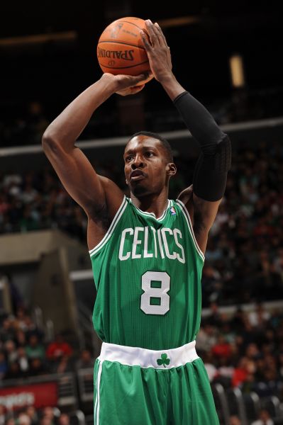 粉丝不再只 粉丝不再只